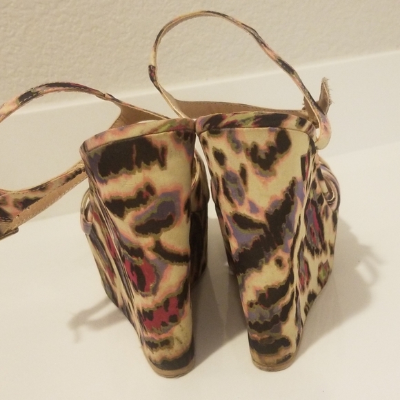 Steve Madden platform wedges - Picture 3 of 4
